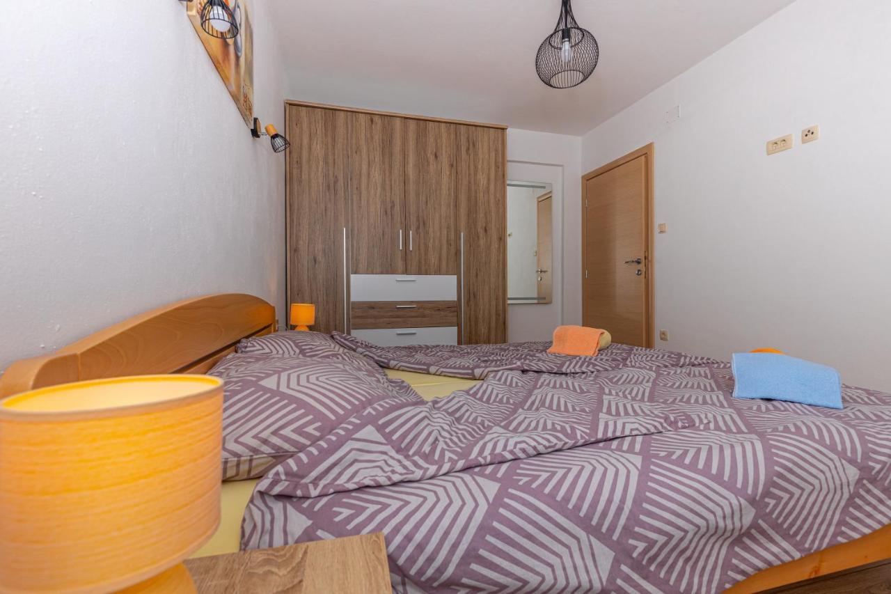 Apartman Sare Crikvenica Exterior foto