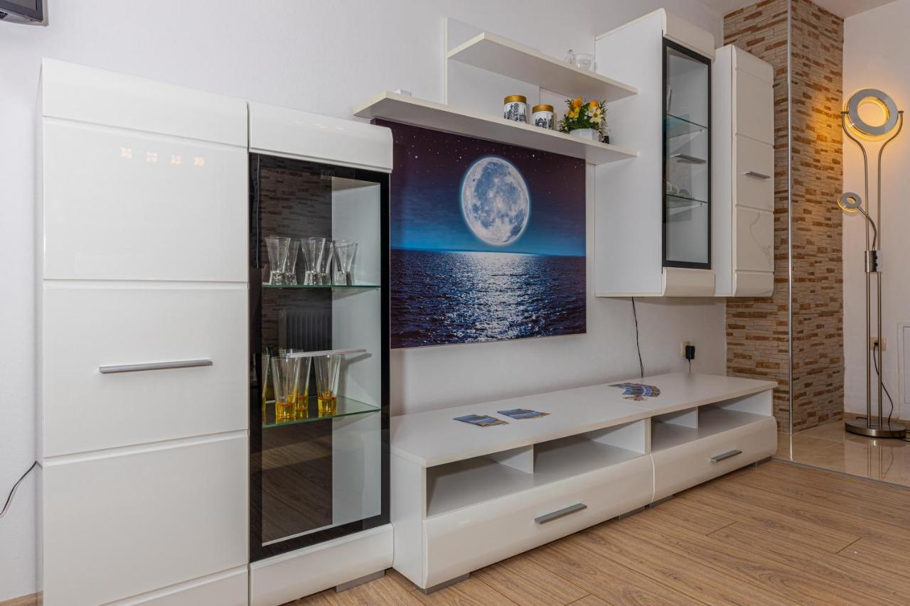 Apartman Sare Crikvenica Exterior foto