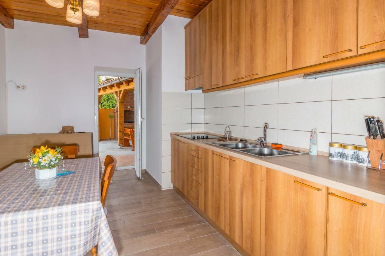 Apartman Sare Crikvenica Exterior foto