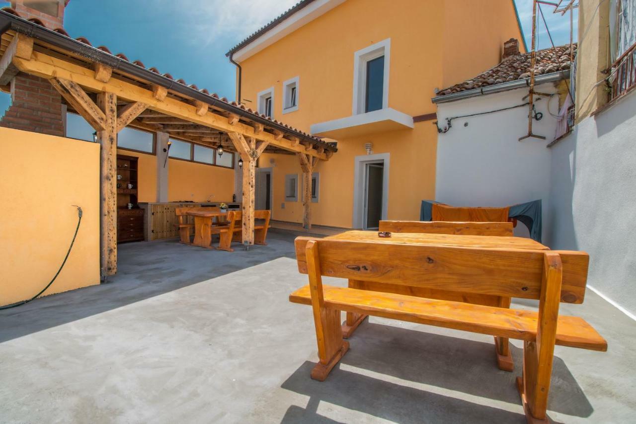 Apartman Sare Crikvenica Exterior foto