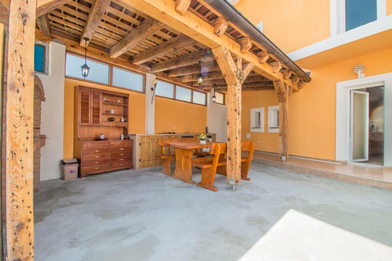 Apartman Sare Crikvenica Exterior foto