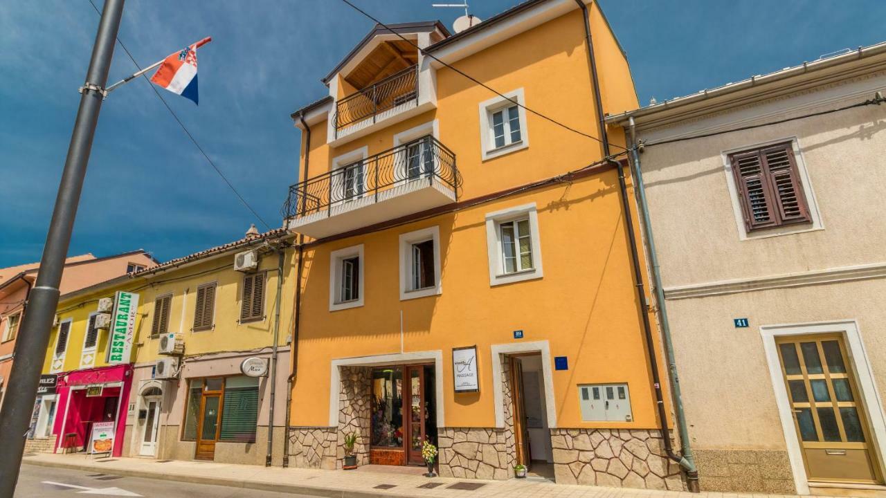 Apartman Sare Crikvenica Exterior foto